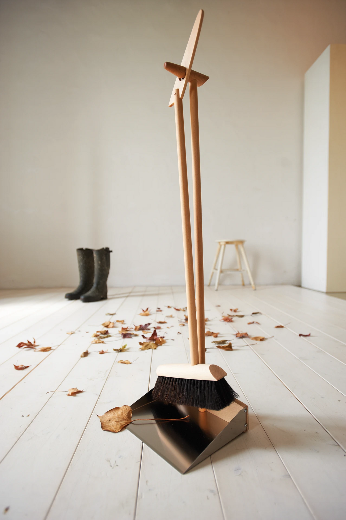 Dustpan / Brush Set — detail 3