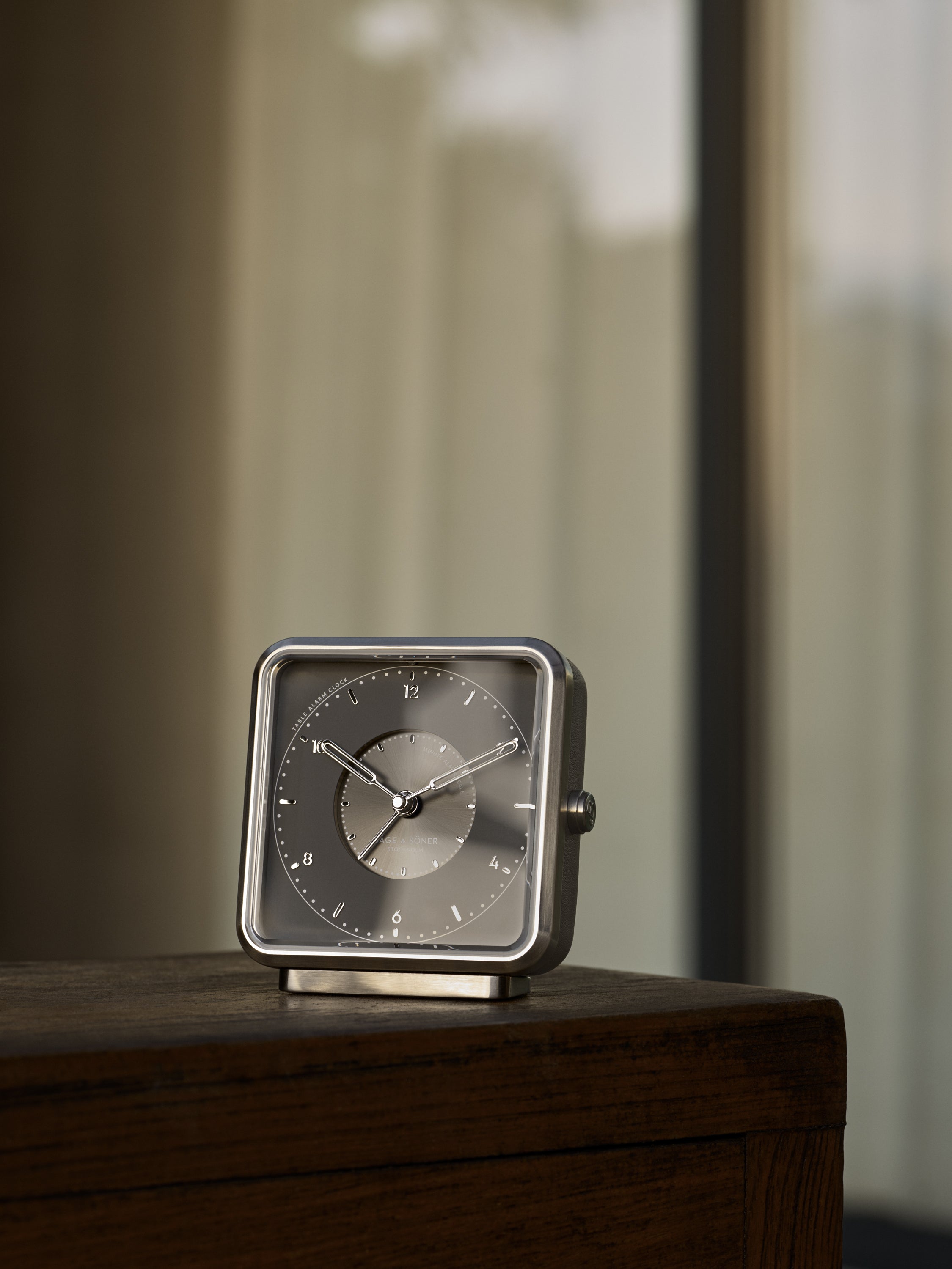 Alarm clock - Nightfall