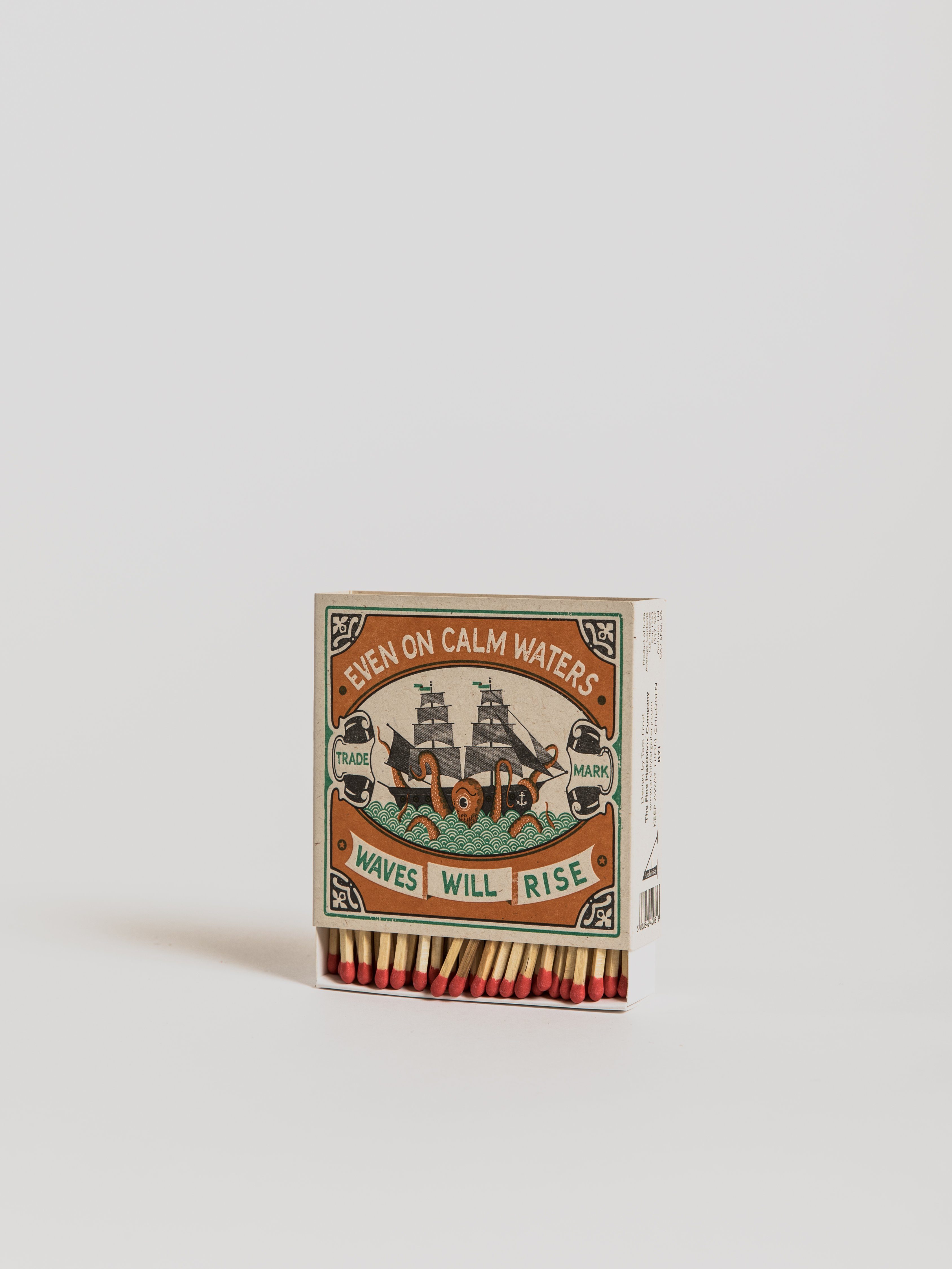 Luxury Matches - Even on Calm Waters - Cigale &  Fourmi