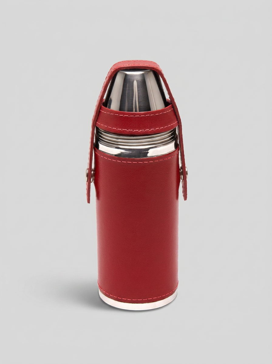 sterling 8oz hunter flask with 4 cups