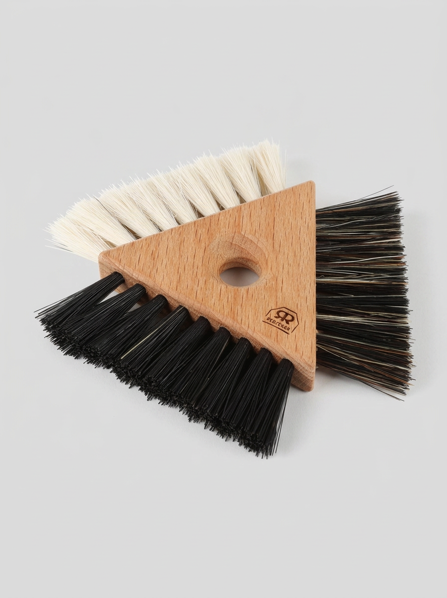 Brush for Computer - Triangle — Cigale & Fourmi