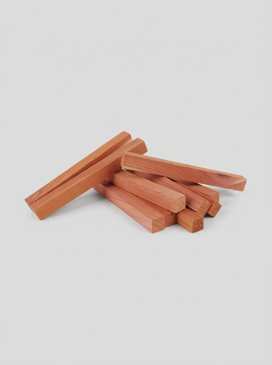Red Cedar Sticks — Cigale & Fourmi