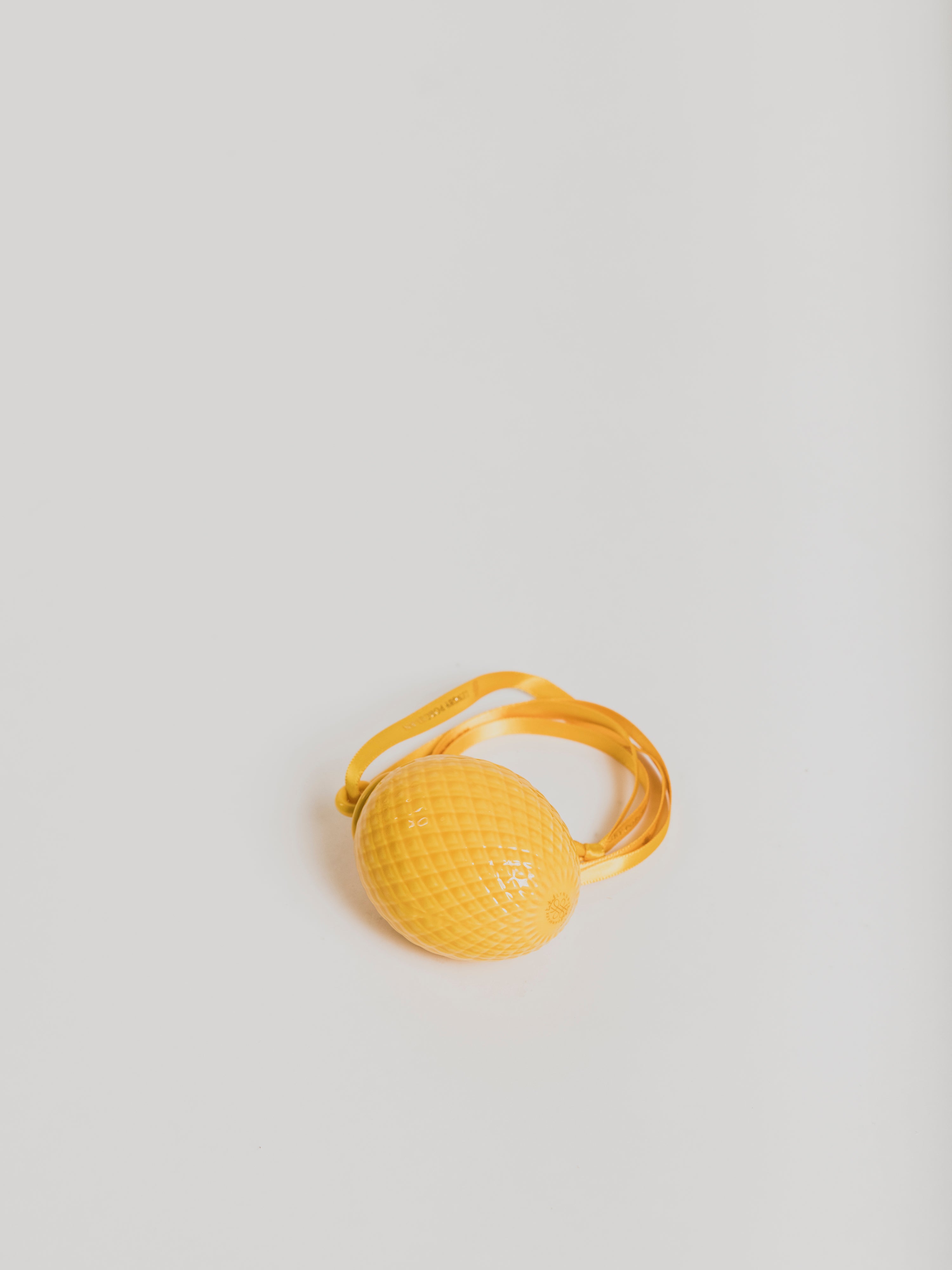 Rhombe Easter egg - Yellow Porcelain - Cigale et Fourmi