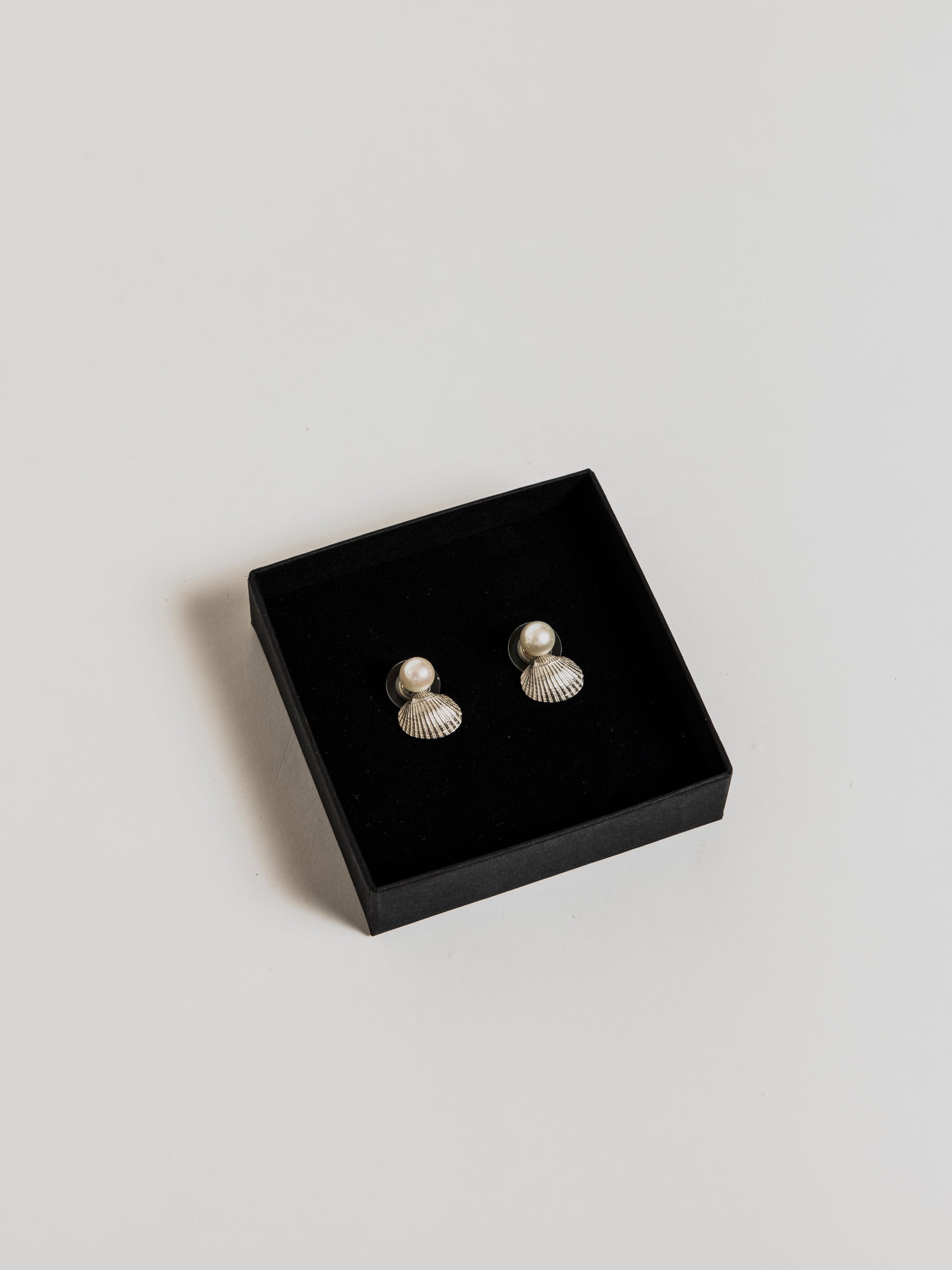 Seashell Earrings with Akoya perl - Silver - Cigale et Fourmi