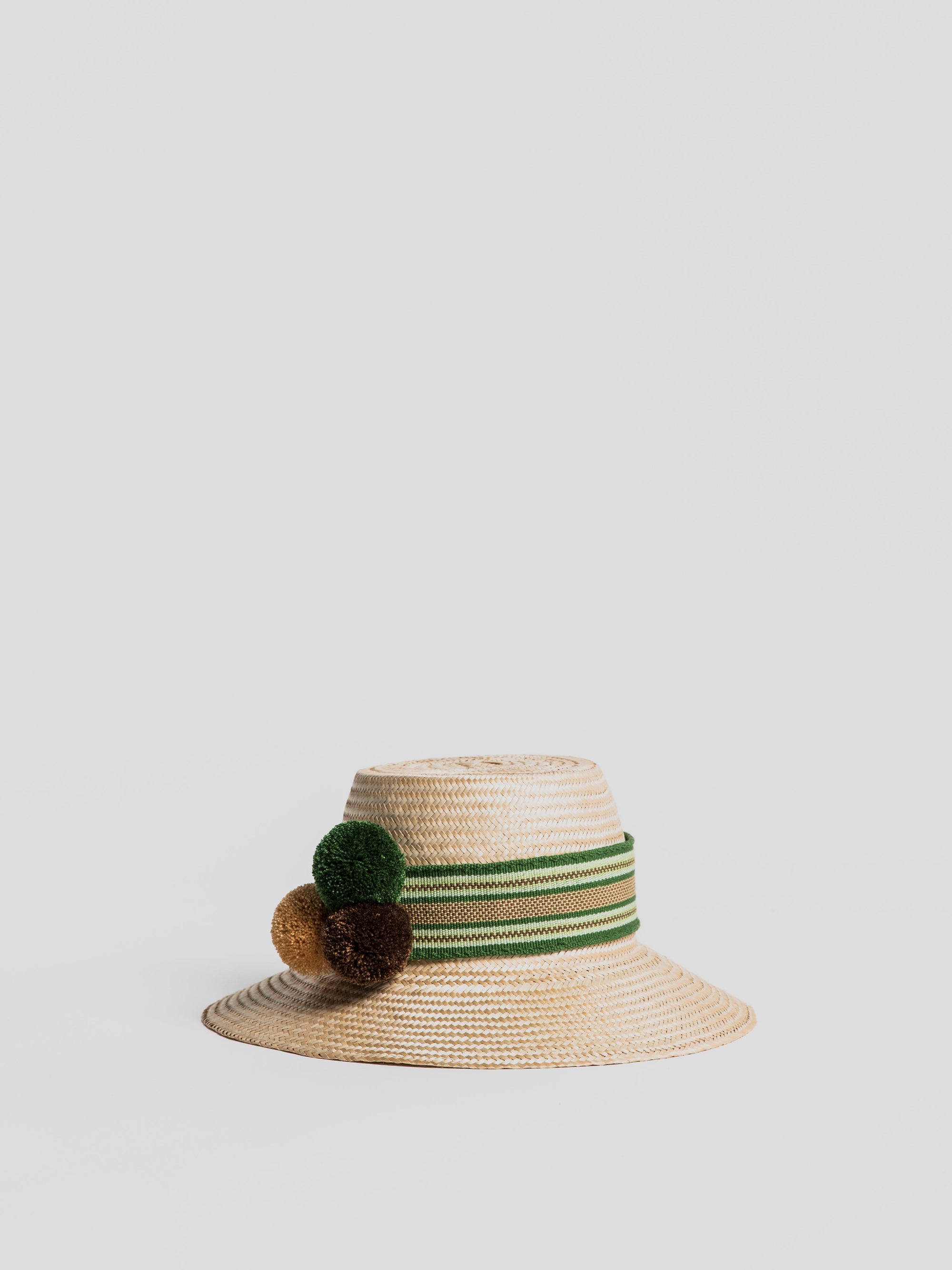 Fine Straw Hat - Yüütüwaa Green with Pompoms Hat Aurinko Handmade 