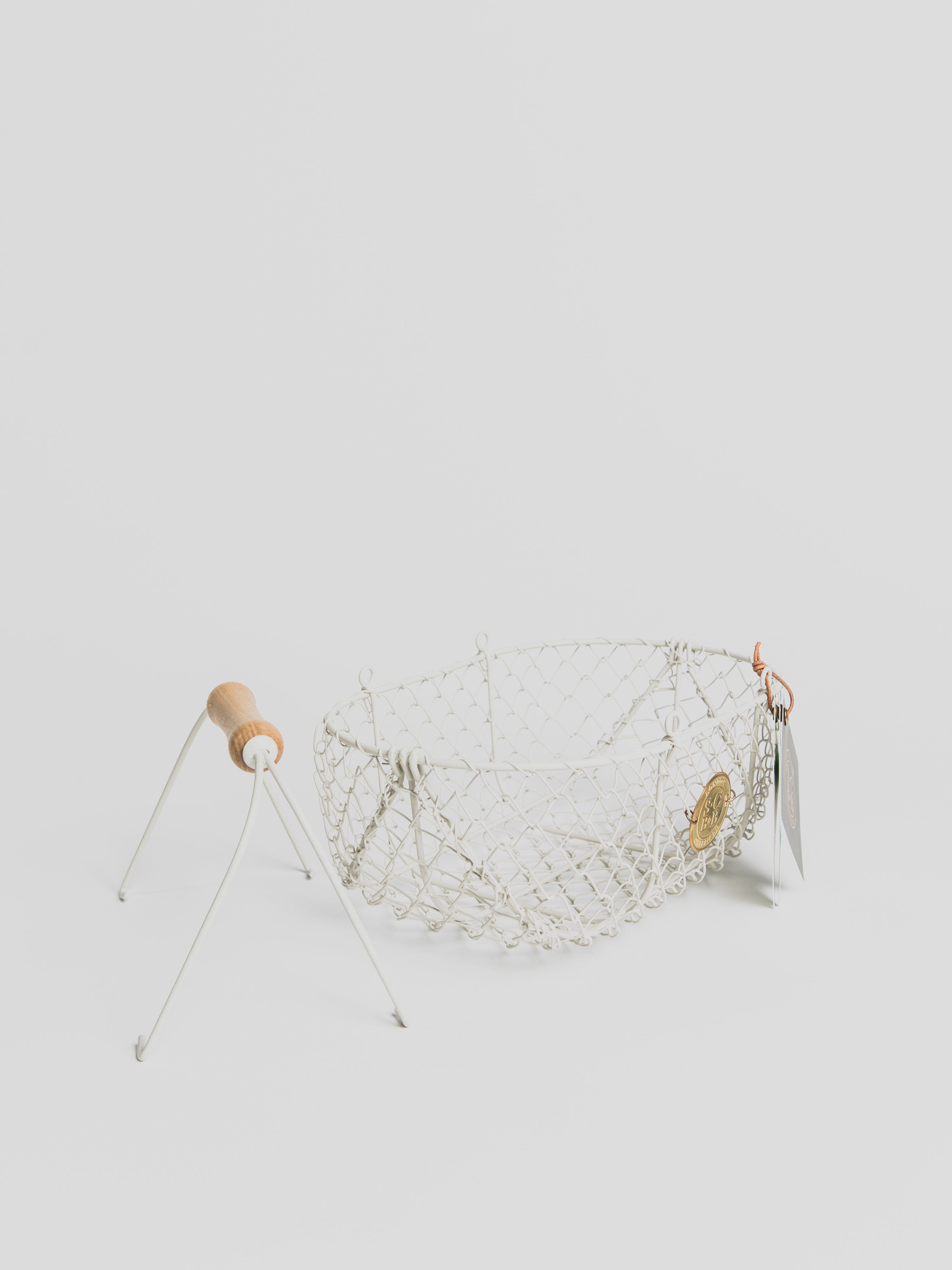 Harvesting Basket - Buttermilk Baskets Burgon & Ball 