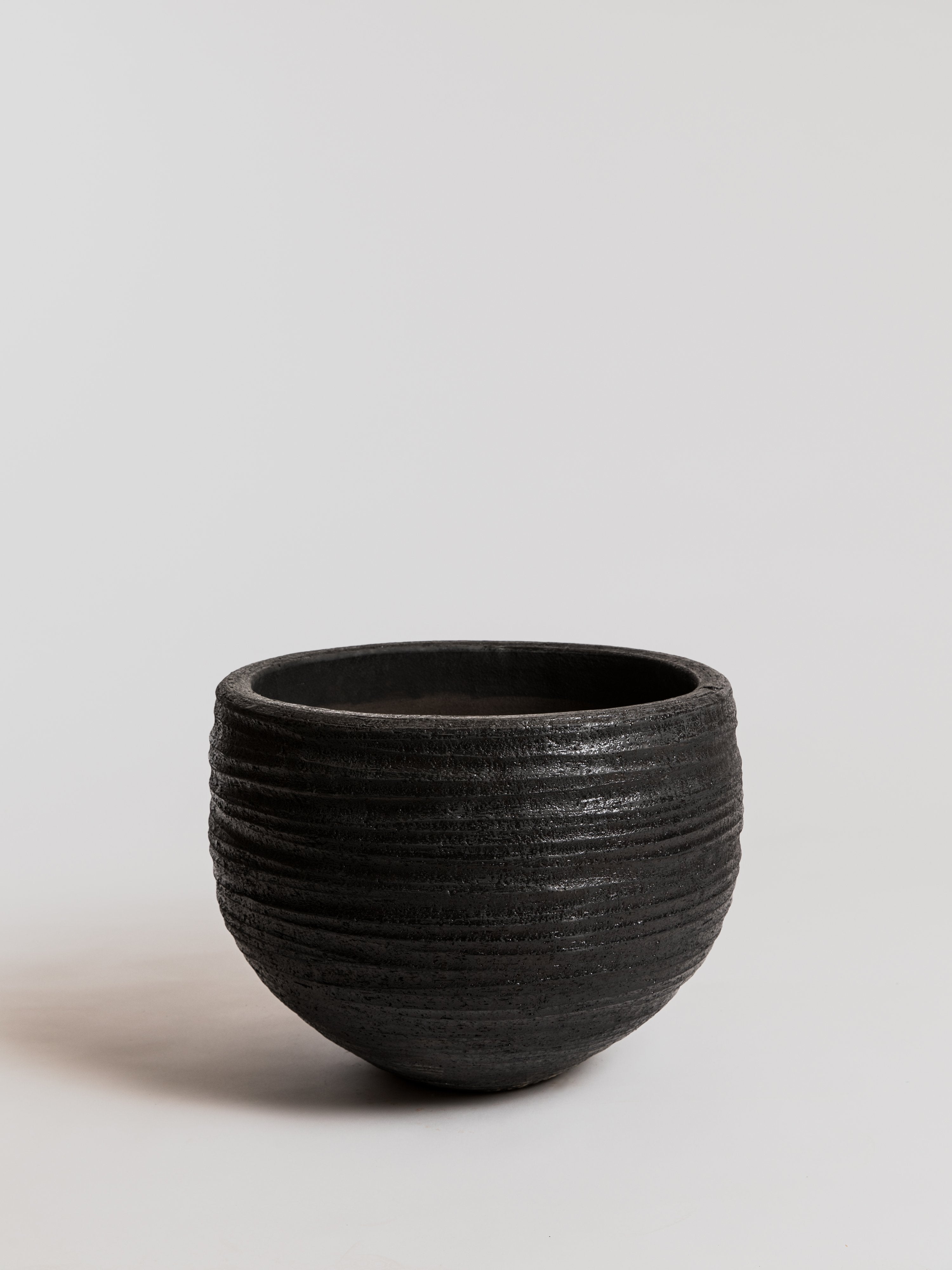 Milos Planter - Black Pottery Domani 