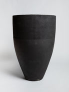 Paris - Natural Black Pottery Domani 