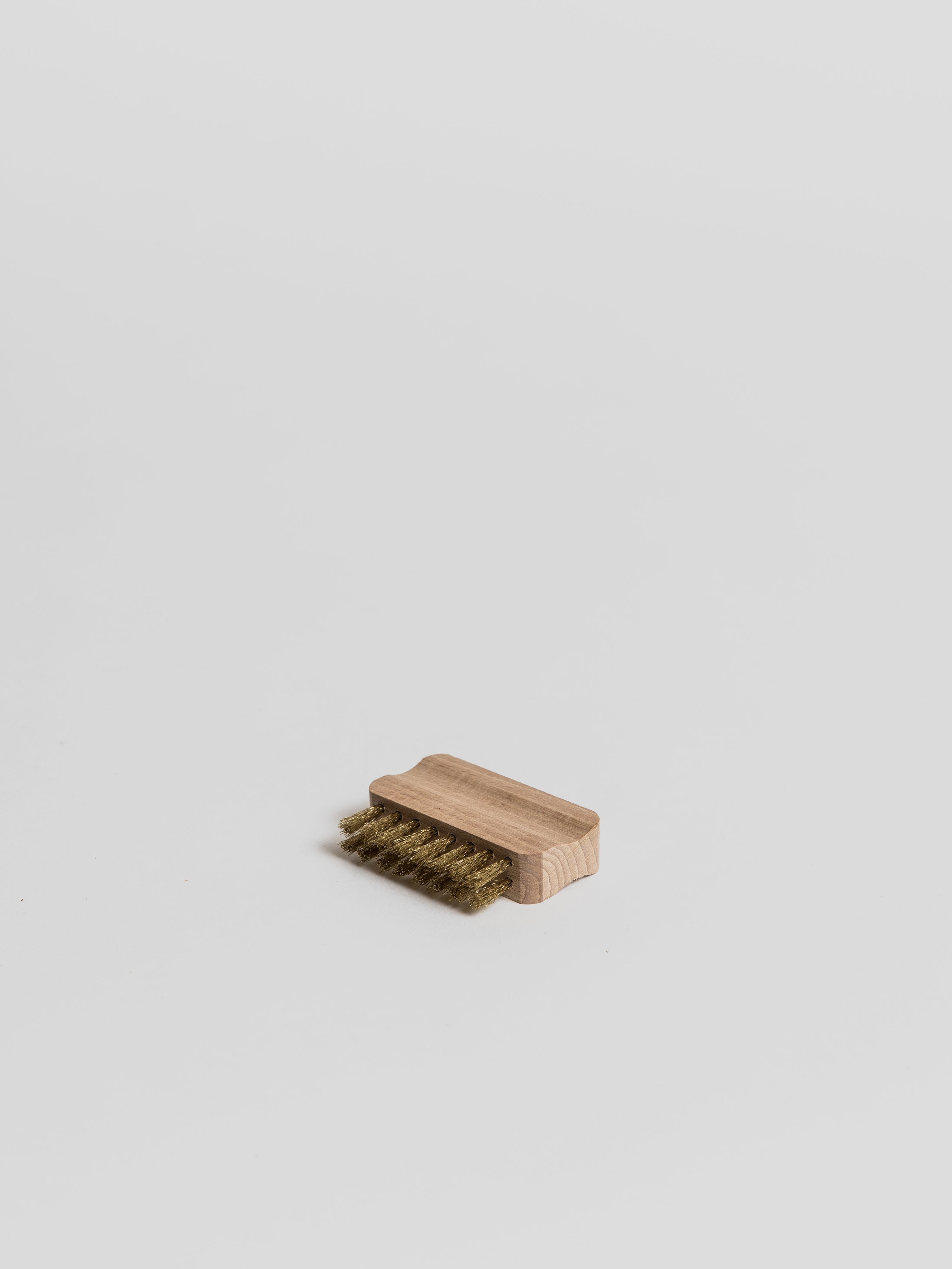 Small Suede Brush Brush Redecker 