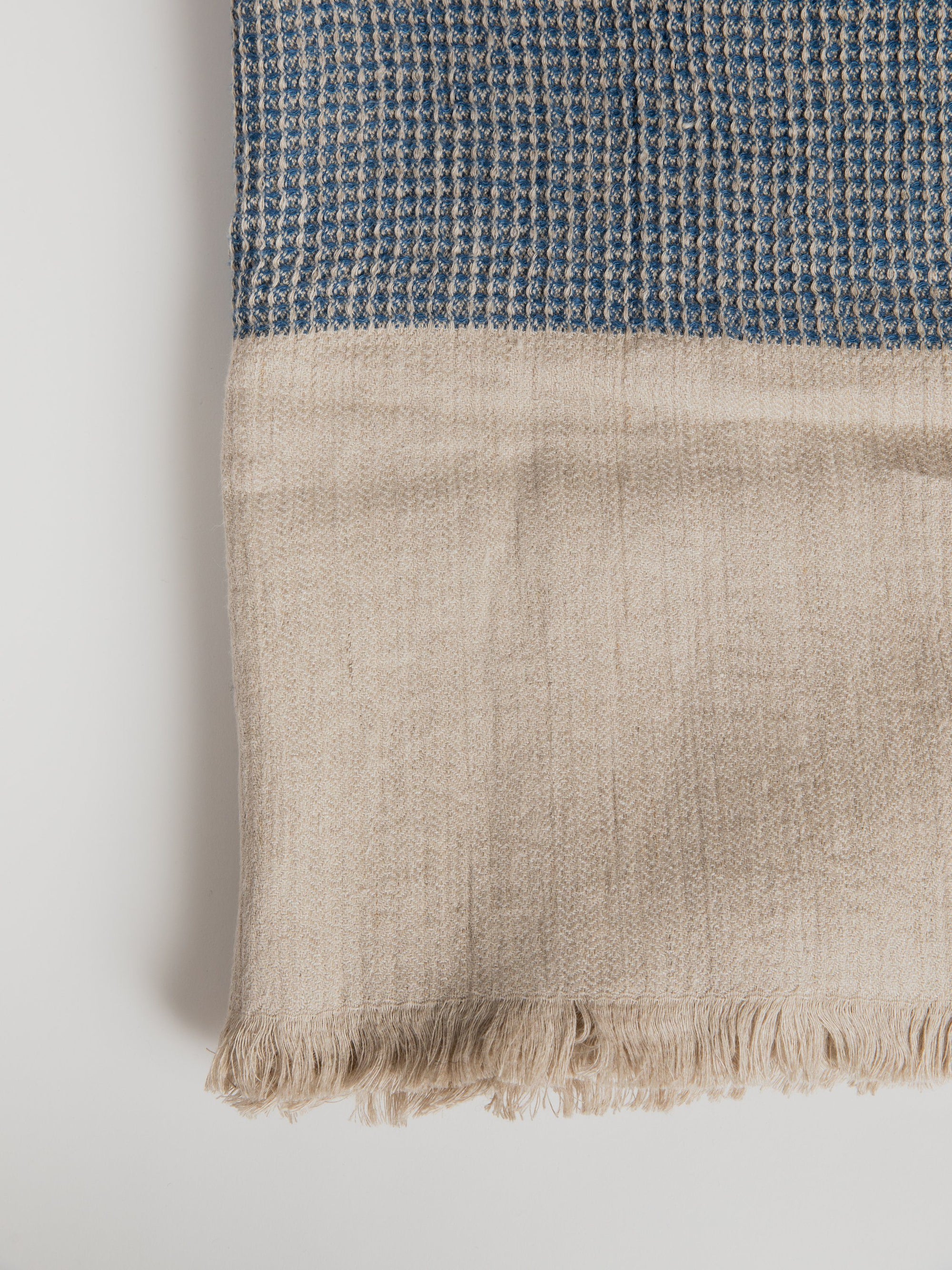 Waffle Linen Throw - Blue / White Blanket Roots Living 