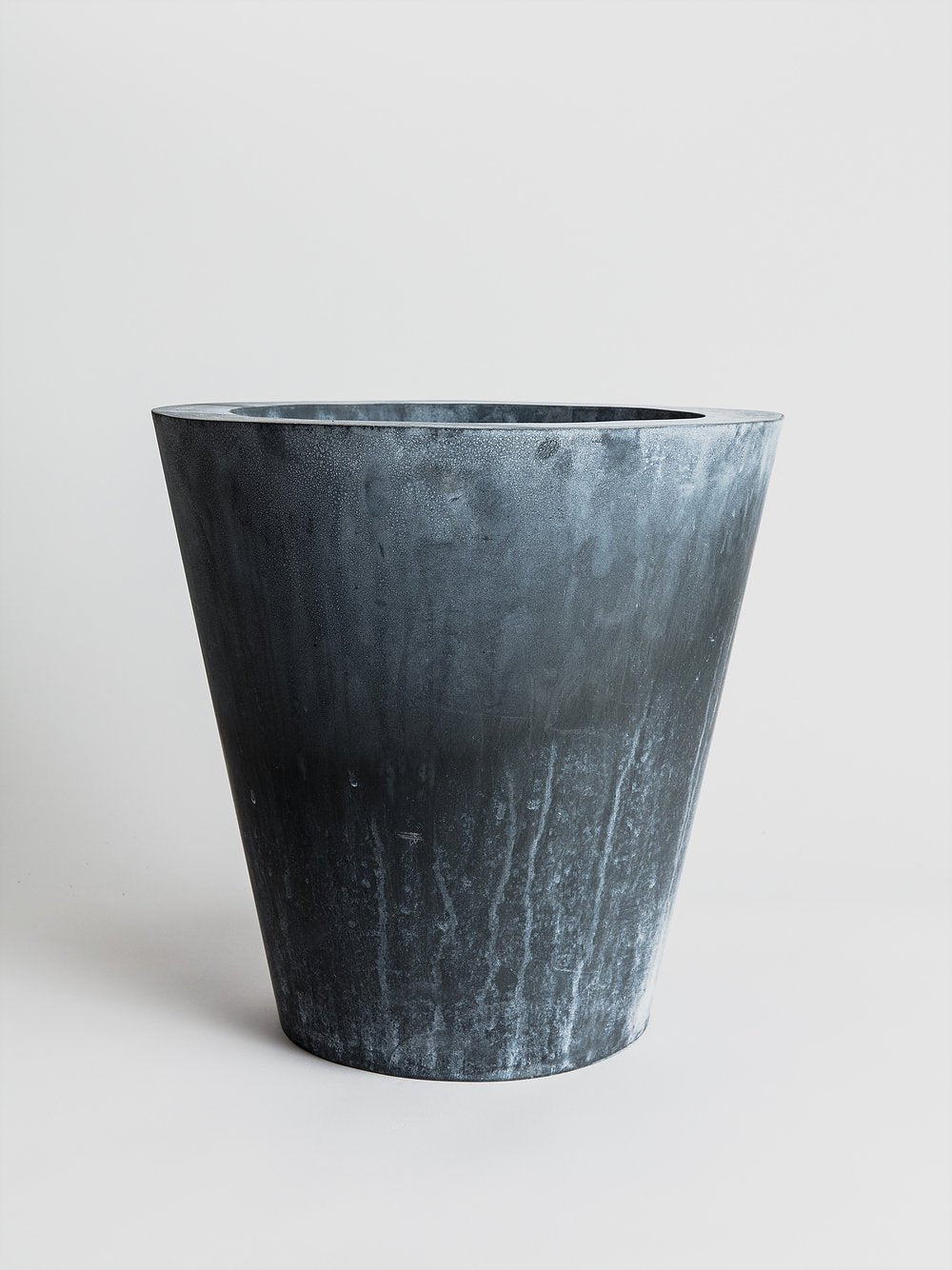 Zinc Round Conical - Raw Zinc Pot Domani 